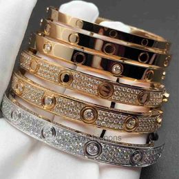 High Quality Luxury Bangle carter version full diamond sky star 316L stainless steel screwdriver couple bracelet plated with 18K rose gold charm