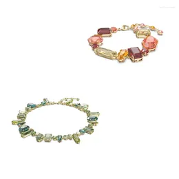 Pendants 2024 Shiny Gradient Square Multicolor Trim Emerald Colourful Design Necklace Romantic Luxury Jewellery