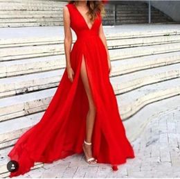 New Red Evening Dresses Deep VNeck Sweep Train Piping Side Split Modern Long Skirt Cheap Transparent Prom Formal Gowns Pageant Dr2666364