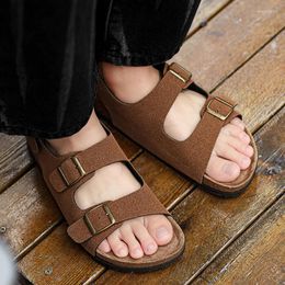 Sandals Fashionable Simple Men's Summer Outdoor Breathable Lightweight Beach Shoes Trendy Brand High End Comfortable