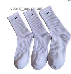 Socks Womens Mens All Cotton Classic Black and White Ankle Breathable Mixed Football Basketball Fashion Designer High Quality IEYD