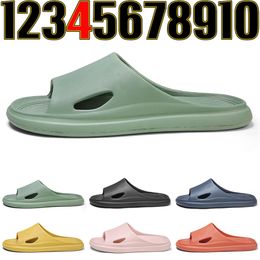 Men Women Summer Light Weight Bathroom Shower Slippers Silent Practical Couple Slide Comfortable Soft Mens Womens Home Indoor Outdoor Beach Sandals Hole Shoes BBB4