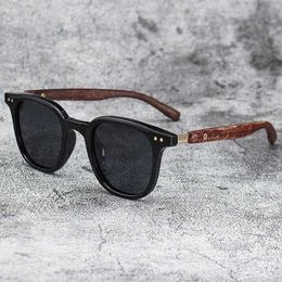 Sunglasses New Arrival Men Vintage Wooden Frame Sunglasses Classic Brand Sun Glasses Coating Lens Driving Eyewear for Men/women 240423