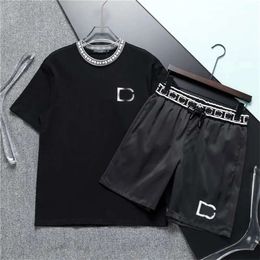 Designer Mens Shorts T Shirt Set Casual 2024 Mens Tracksuits Short Sleeve Polo Classic Sport Wear Outside Suit 2 Peices Sets Mens Clothes FZ2404243