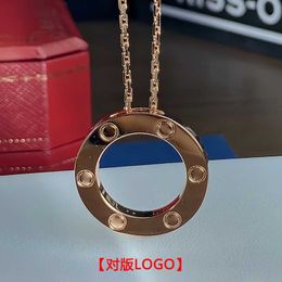 Original designer Carter round cake necklace with no fading diamond full sky star girlfriend gift rose gold lock bone chain Q14N