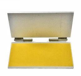 Super Solid Langstroth Size Dadant Size Aluminium Alloy Beeswax Foundation Machine Notebook Beekeeping Foundation Machine2340515