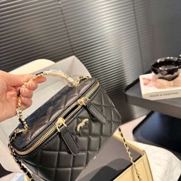 Luxury Brand Handbags Designer Women's Bags New Golden Ball Mini Box Bag Womens Lingge Chain One Shoulder Crossbody Makeup