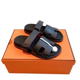 Women's sandals are wear-resistant, comfortable, cool, and easy to rinse, suitable for summer and autumn travel. Sizes 37-40-42