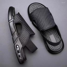 Sandals 2024 Men's Summer Beach Mens Man's Casual Leather Sandal Open Shoes For Men Fishing Fashion Sports Shoe