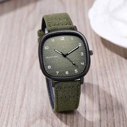 Wristwatches Vintage Square Dial Watches Velvet Leather Belt Wristwatch Brand Quartz Watch Youth Student Watch Casual Men Women Gift Clock 240423