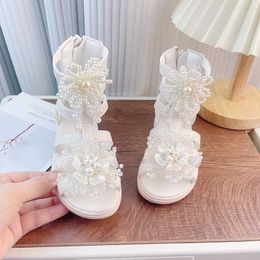 Sandals Summer Girls Shoes Princess Shoes Korean Beach Shoes Lightweight Children Sandals Kids Shoes Toddler Infant Children Shoes 240423