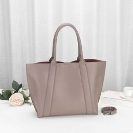 Large 2024 Capacity Simple Texture Handbag Exquisite Light Luxury Trendy Versatile Bag for Women