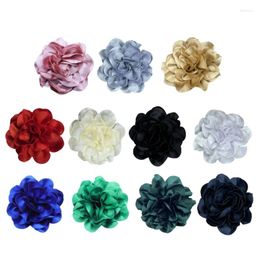 Brooches Silk Flower Brooch Handmade Fabric Floral Breastpin For Women Elegant Lapel Pin