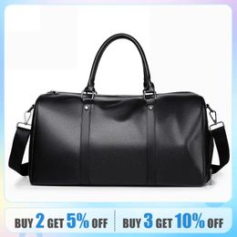 Retro Short Trip Bag Large Capacity Sports Motorcycle Training Pu Waterproof Leisure Fitness Bag 240423