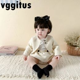 Sets Korean Style New Spring Autumn Baby Girl Set Lace Oneck Long Sleeve Tshirt+Solid Color Coat+PP Shorts Newborn Clothes E6860