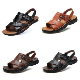 GAI Sandals Designer Shoes Men's leather slippers Pair with flat classic sandals for everyday wear