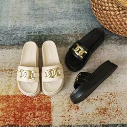 Slippers 2024 Women Brand Design Double Platform Soft PU Leather Slide Sandals Female Gold Chain Buckle Beach