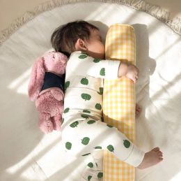 Pillows INS Baby Soothing Pillow Doll Plaid Children's Sleeping Cushion Newborn Soft Bed Bumper Crib Pad Protection Bedding Safety Rails