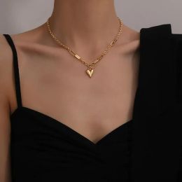 Necklaces Gold Colour Heart Pendant Necklace For Women New Trend Girls Clavicle Chain Jewellery Festive Gifts