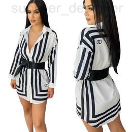 Women's Blouses & Shirts designer J2533 Summer Fashion Black and White Print Casual Long sleeved Shirt WVOZ