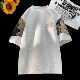 Men's T-Shirts Trendy Bear Embroidered Summer Large Mens Fashion Splicing T-shirt Casual Seven Sleeves Mens T-shirt Womens T-shirt TopQ240425