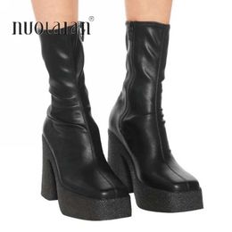 Boots 2023 New Ankle Boots Women Quality Platform Boots Female Fashion Short Boot Black Chunky High Heel Women Shoes Big Size 42 H240425
