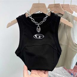 Womens Tanks Camis Womens Designer T-shirt Slim Fit Crop Top d Embroidery Short Open Umbilical Tee Small Street Hot Girls Versatile Clothing 5 Colours