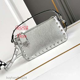 Handbag Bags Designer Vlogoo Bag Buckle Woman 2024 Valens Shoulder Zipper Lady Stud Purse Minimalist Lock Fashion Rivet Calf Leather Crossbody New Trend CVKN