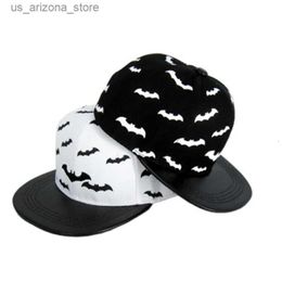 Ball Caps Childrens Cool Bat Pattern Hip Hop Hat Summer Boys and Girls Street Dance Flat Sun Protection Baseball Hat Leather Hat Brim F54 Q240425