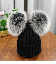 2020 New Double Natural Pom Poms Hat Girls Boys Winter Warm Fur Pompom Ball Knitted Beanies Hat Skullies Beanies Cotto jlltvQ1956107
