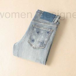 Mens Jeans Designer 2024 Spring/Summer Mens Mid Waist Slightly Elastic Thin Small Straight Leg Pants High Quality Casual Versatile Jeans for Men 3ZVU