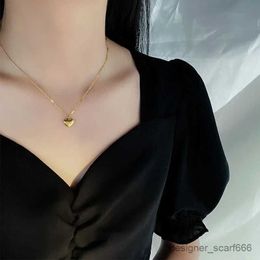 Pendant Necklaces Stainless Steel Love Heart Necklace For Women 2023 New Trendy Lip Chain Simple Pendant Necklace Jewelry free shipping