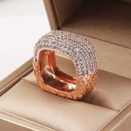 Band Rings New Luxury Rose Gold Filled For Women Inlay White Zircon Wedding Engagement Promise Love Two Tone Ring Jewellery H240425