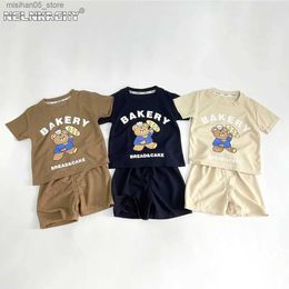 Clothing Sets 2024 Summer New Childrens Baby Boy Cute Clothes Set 2-piece Cartoon Xiong Xin Waffle Cake T-shirt+Shorts for Children 1-11Y Q240425