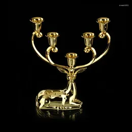 Candle Holders Gold Reindeer Metal Alloy Stick Holder With Five Cups European Christmas Theme Home Table Decor Elegant Animal Figurines