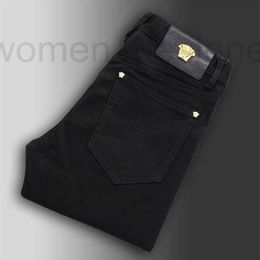 Mens Jeans Designer Autumn/Winter High end Luxury Black Mens Slim Fit Pants Elastic Thick Small Straight leg Jeans C5SH