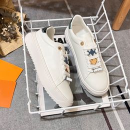 Designer Uomini da esterno da donna Scarpe da corsa Sneaker bassi allenatori bianchi Sport Spedizione gratuita casual EUR 35-41