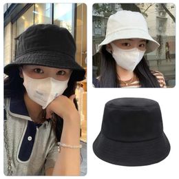 Berets Unisexe Reversible Bucket Hats Man Women Cotton Fisherman Cap Girl Boy Daily Vacation Chapeau Bob Casquette Gorras