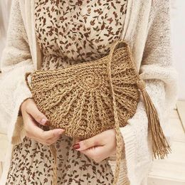 Bag Tassels Retro Woven Beach Messenger Handbags Women Girls Fringed Crochet Straw Shoulder Crossbody