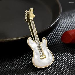 Brooches Rock Guitar Broochs Elegant Faux Crystal Rhinestone Guitars Lapel Pins Creative Party Jewelry Multielement Pin Souvenir