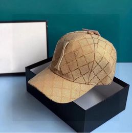 Fashion Ball Caps Designer Street Hat Versatile Cap for Man Woman Hats Classic Black and White High Quality 5 Colour sun visor