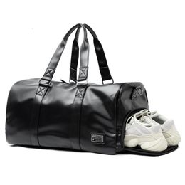 Men Leather Travel Duffel Bag Sports Gym with Dry Wet Separated Pocket Carry On Handbag Shoes Packet 240419
