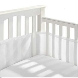 2PcsSet Baby Mesh Crib Bumper Liner Breathable Summer Infant Bedding Bumpers born Cot Bed Around Protector 240418