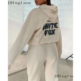 Tracksuit White Designer Fox Hoodie Sets Two Set Women Mens Clothing Set Sporty Long Sleeved Pullover Hooded Tracksuits Spring Autumn Winter Smart 592