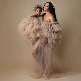 Maternity Dress Long Tulle Robe Puffy Ruffle Dress Sleepwear for Mother Kids Wear Maternity Children Skirts Poshoot 240422