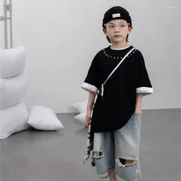 Clothing Sets Summer Korean Children Boys 2PCS Clothes Set Solid Colour Letter Print Versatile Tees Hole Straight Shorts Suit Kid Outfits