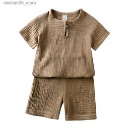 Clothing Sets Childrens top and bottom girl short sleeved plain dress baby 2023 fashion T-shirt shorts childrens summer casual clothing set Q240425