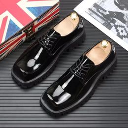 Casual Shoes Men Luxury Fashion Square Toe Party Nightclub Dresses Black Trend Patent Leather Shoe Youth Gentleman Footwear Chaussure