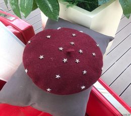 New New product wool warm cotton comfortable ladies fashion metal rivet star beret high quality painter hat5840994