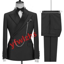 Handsome One Button Groomsmen Peak Lapel Groom Tuxedos Men Suits Wedding/Prom/Dinner Man Blazer(Jacket+Tie+Pants) T33111